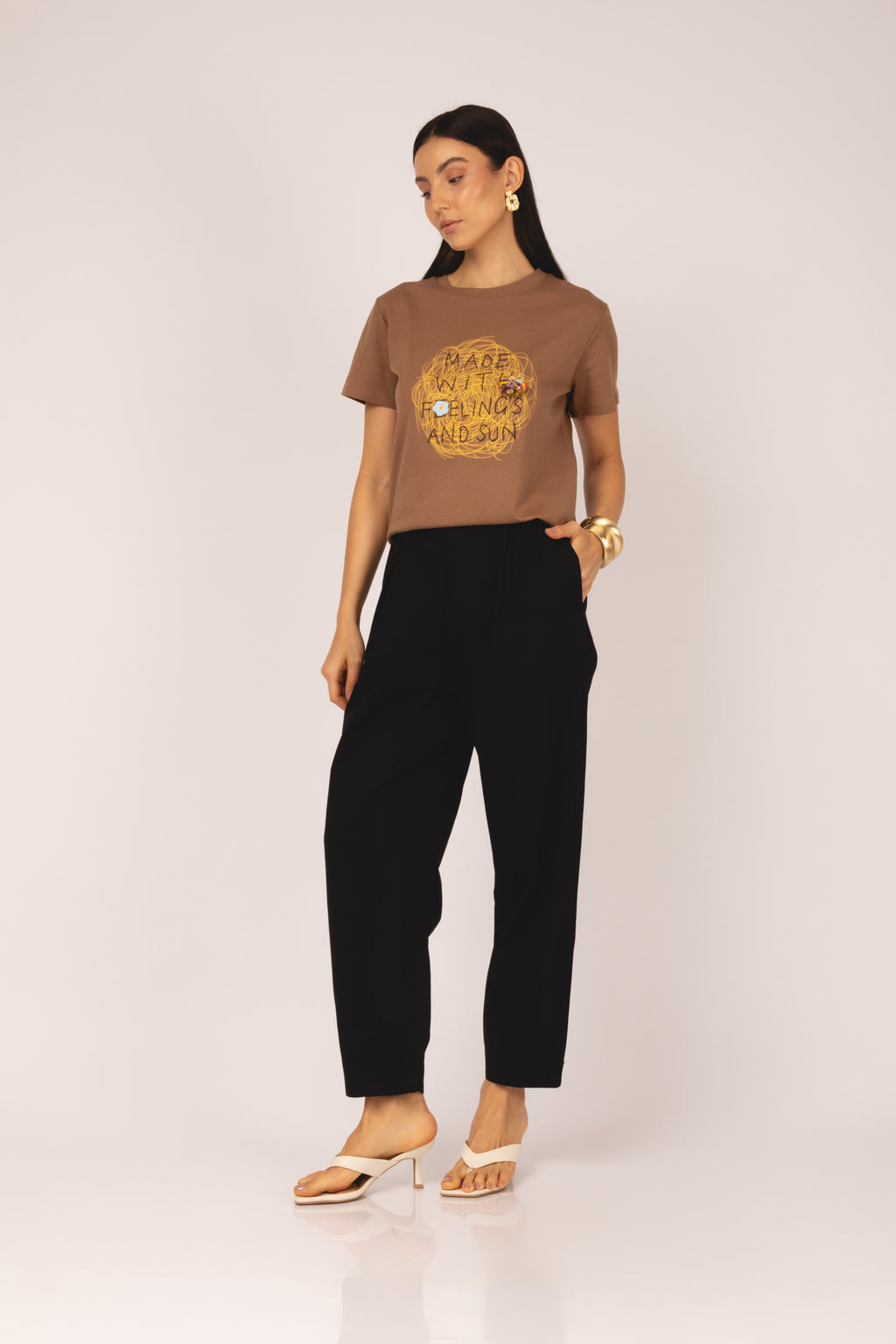 T-shirt Made with Feelings and Sun