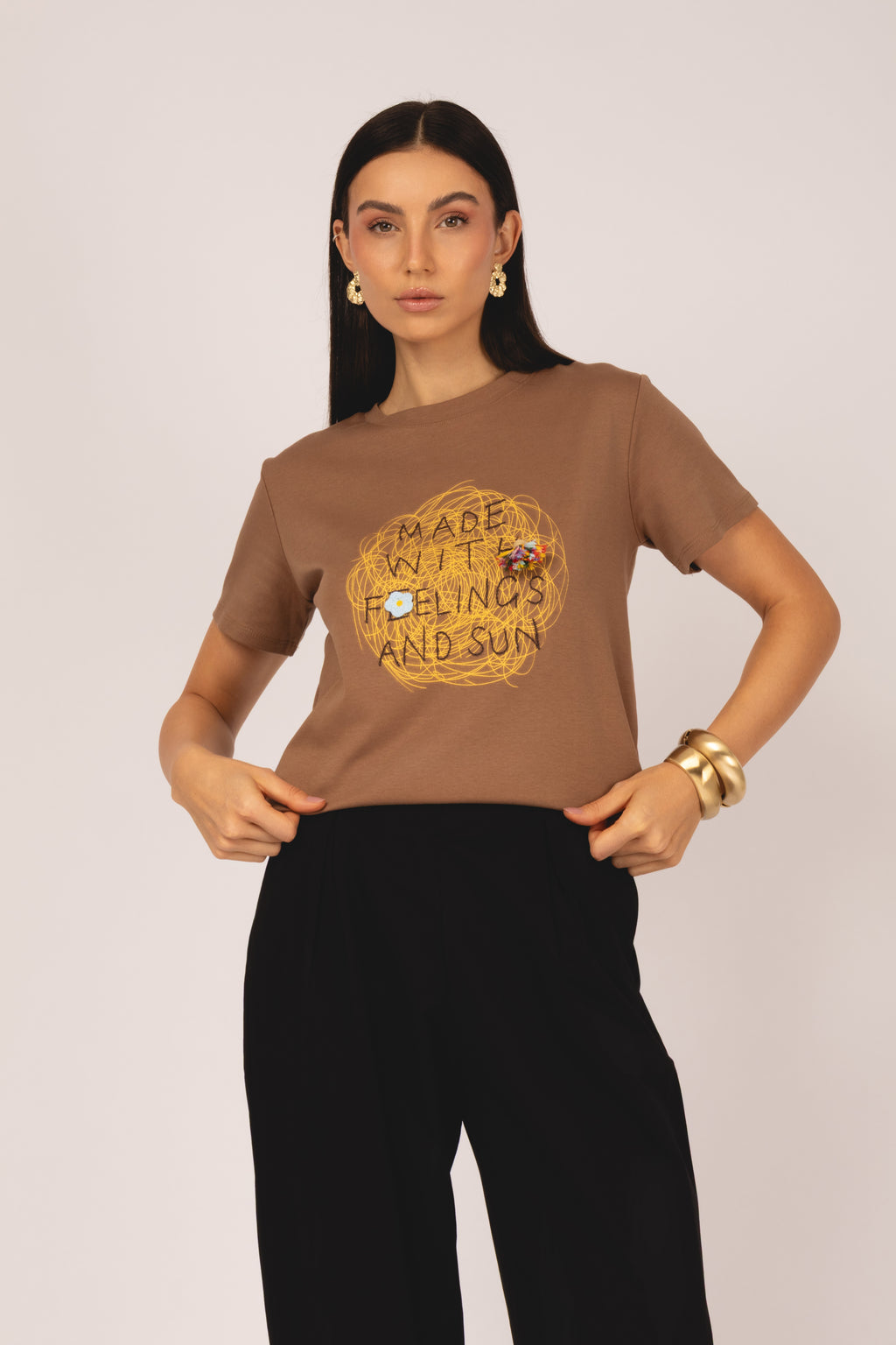 T-shirt Made with Feelings and Sun