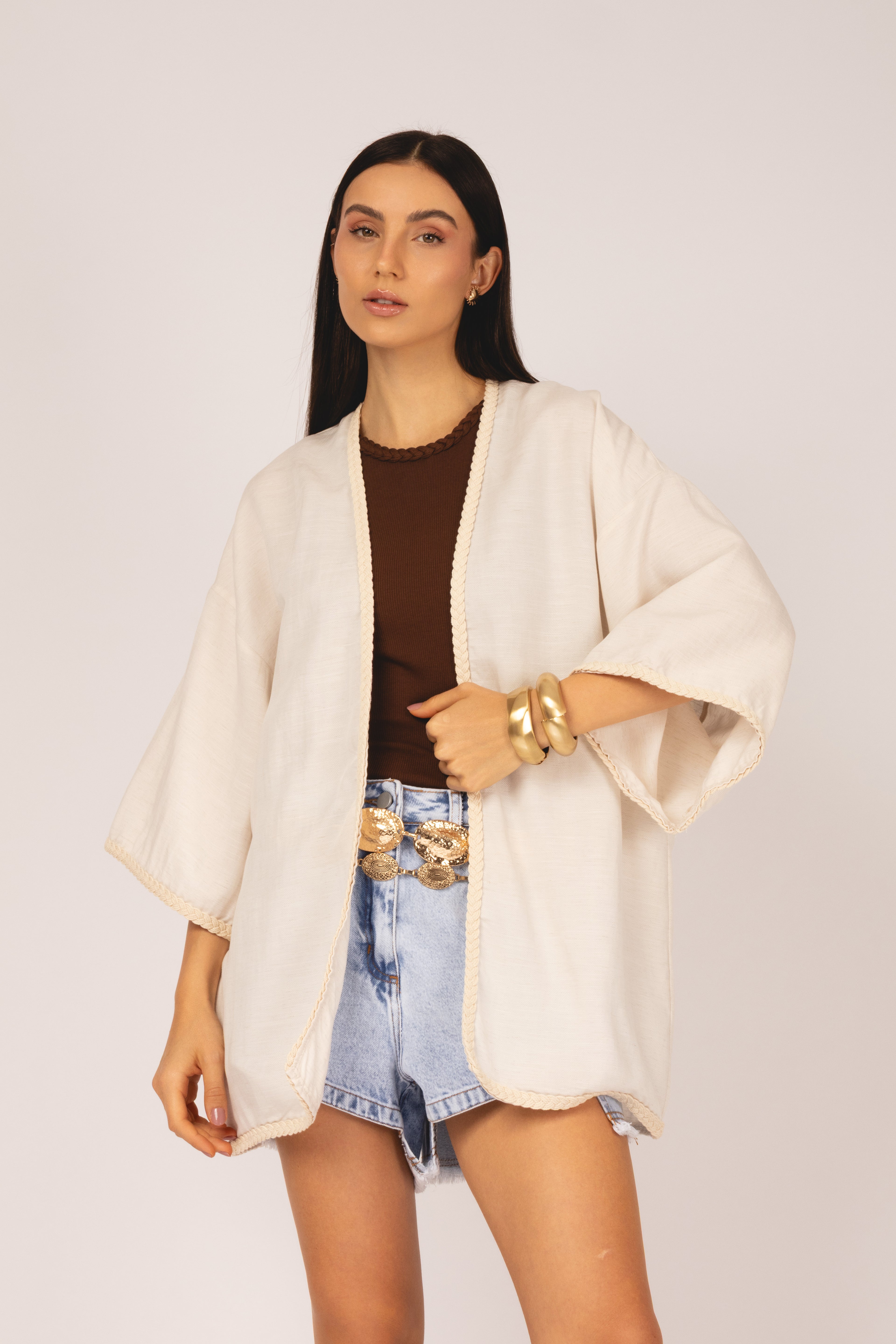 Kimono com detalhe trançado