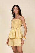 Conjunto blusa lastex e short