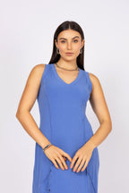 Vestido longo regata com fenda frontal