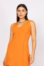 Vestido longo regata com fenda frontal