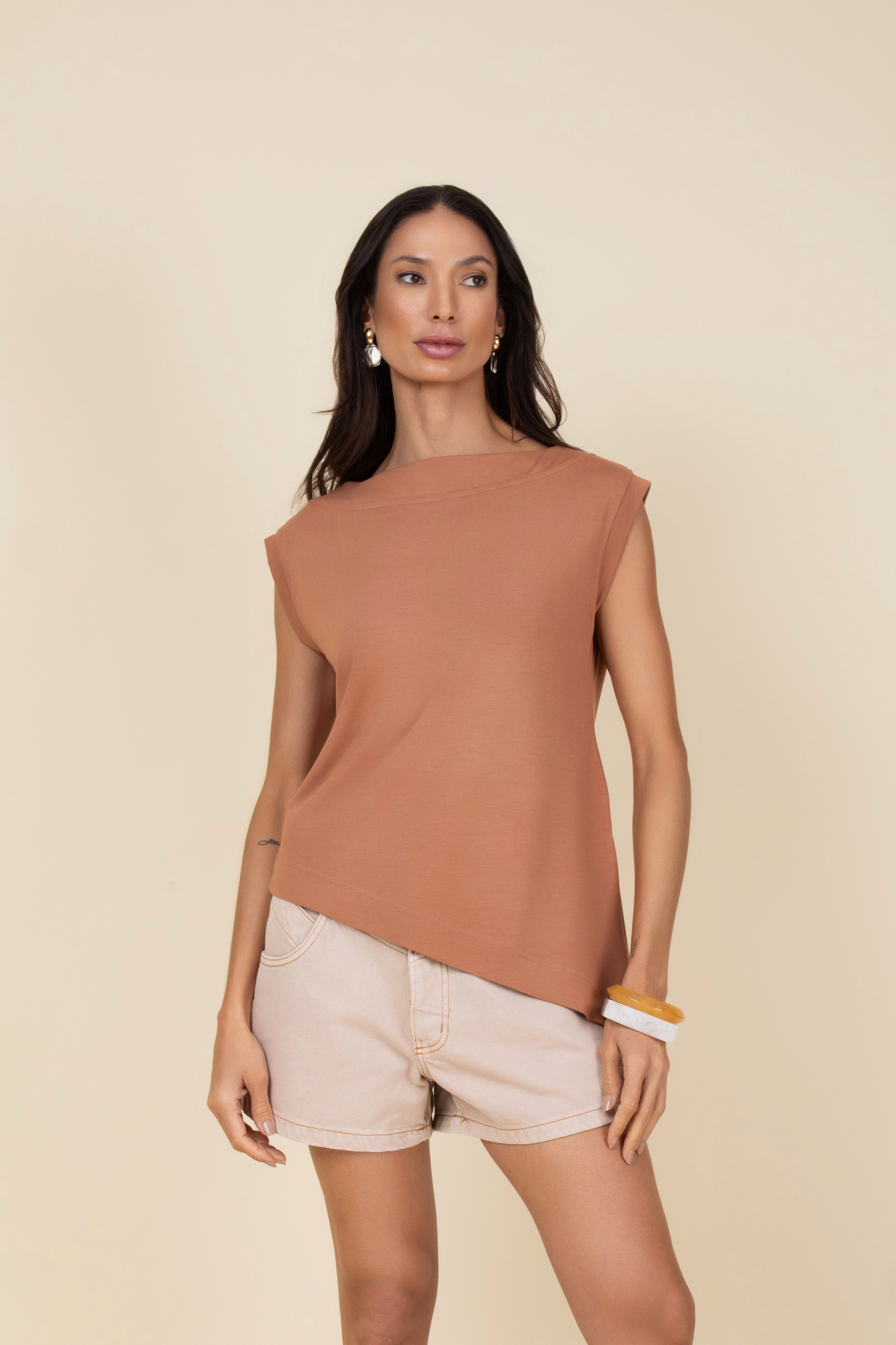 Regata assimétrica de malha