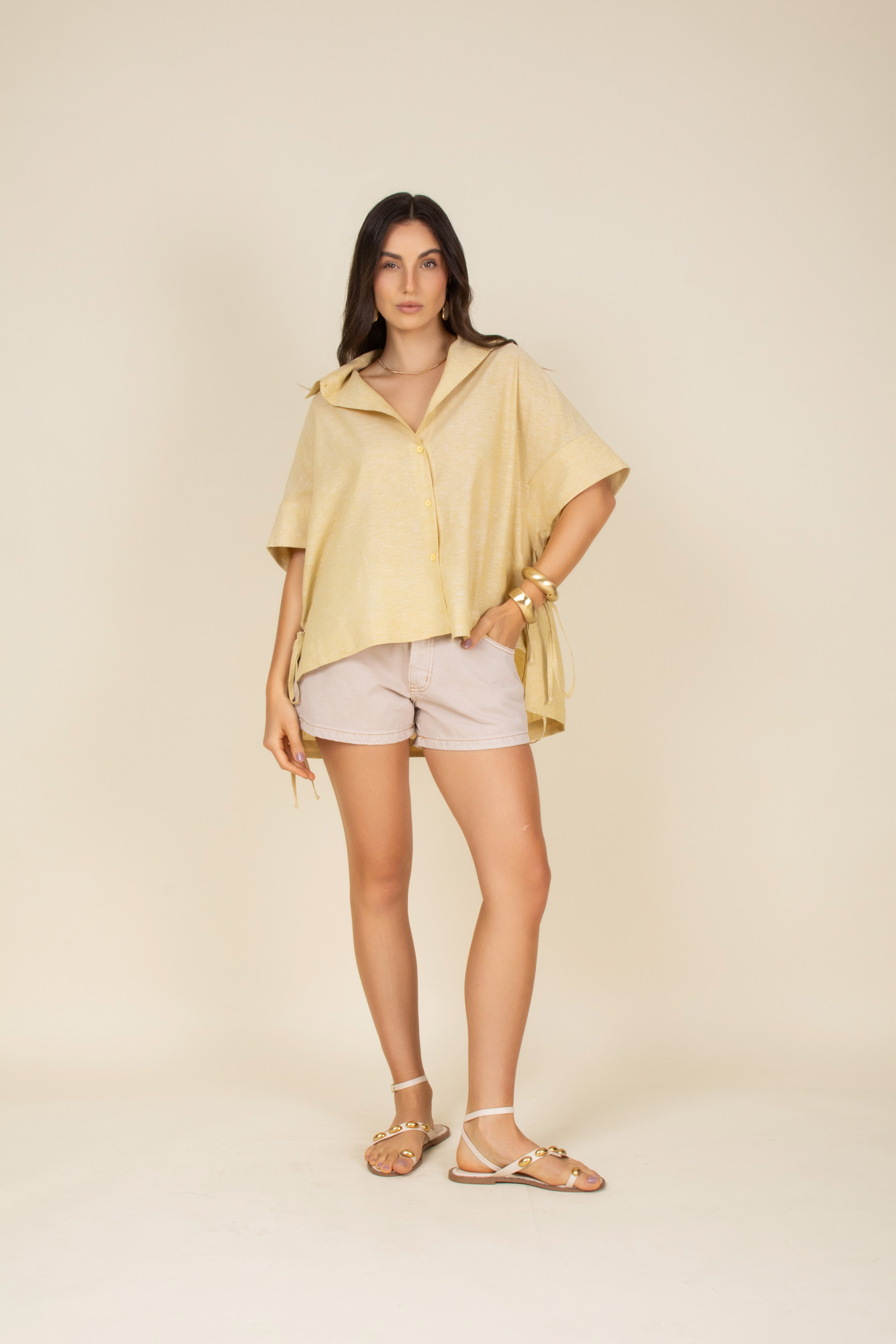 Camisa linho amarração lateral