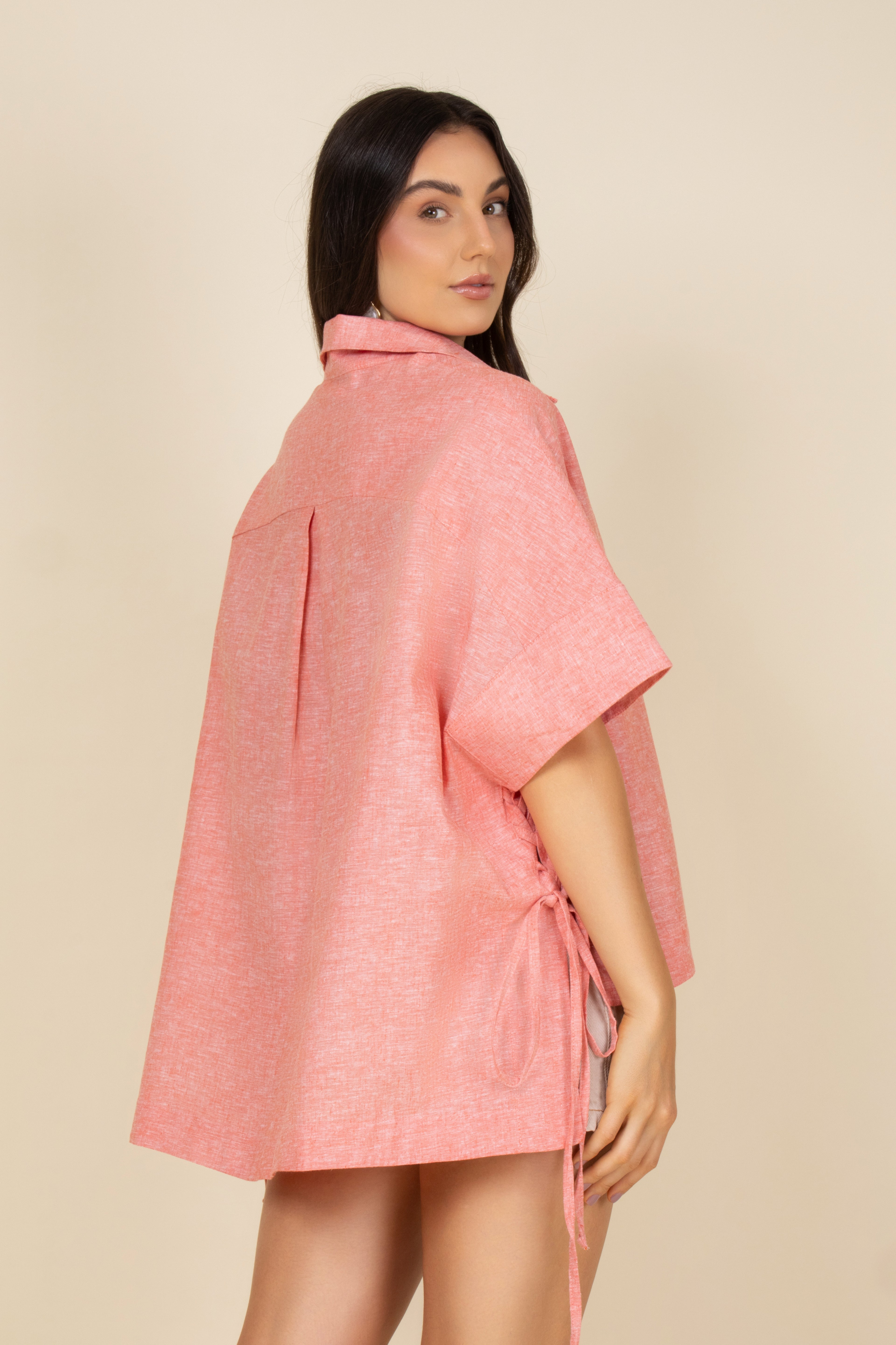 Camisa linho amarração lateral