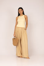 Calça pantalona plissada