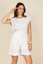 Short alfaiataria com pregas