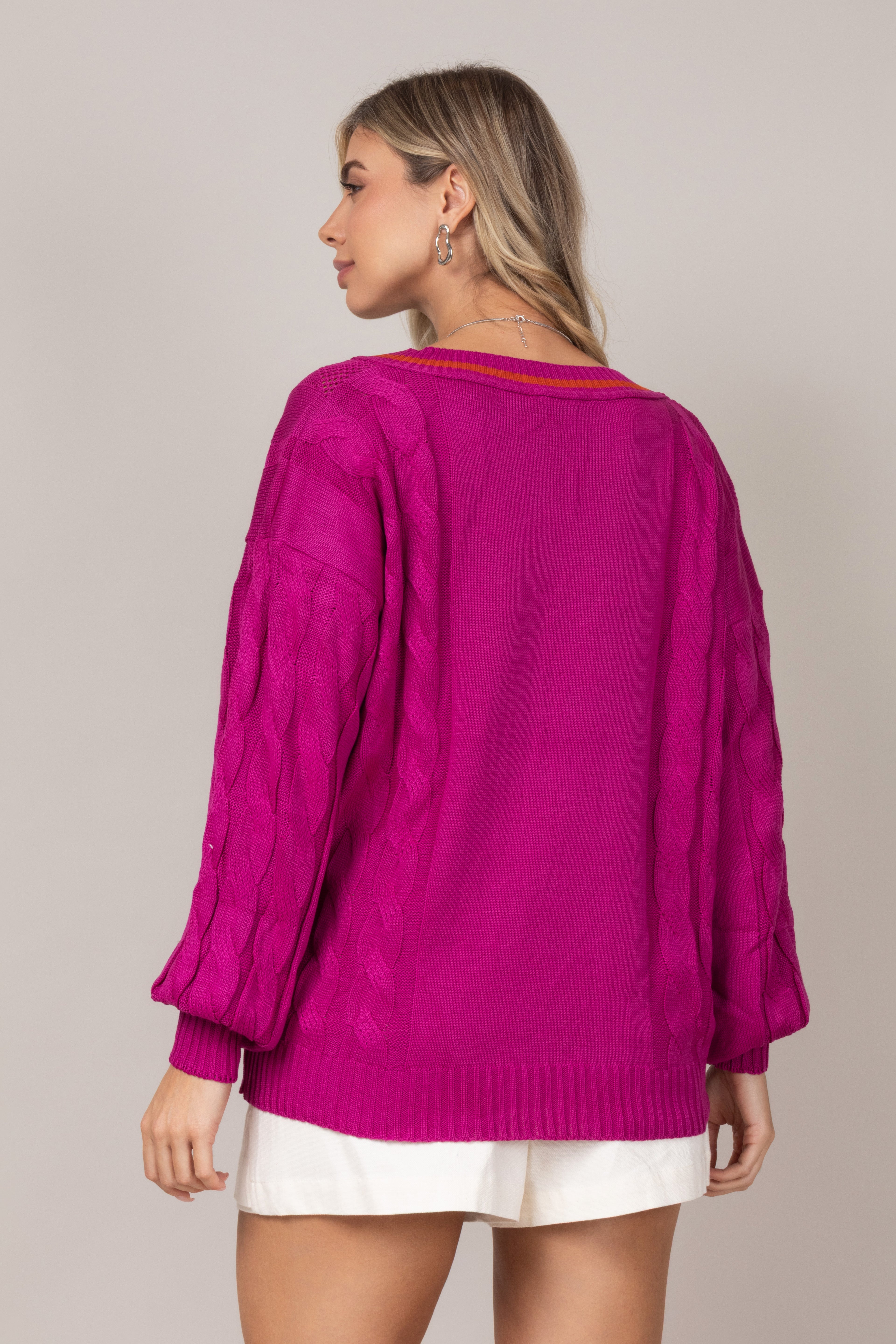 Blusa tricot decote em V