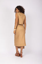 Conjunto linho cropped e saia midi