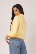 Camisa Cropped com Nervuras Frontais