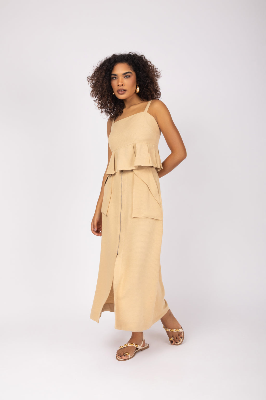 Saia midi com zíper frontal