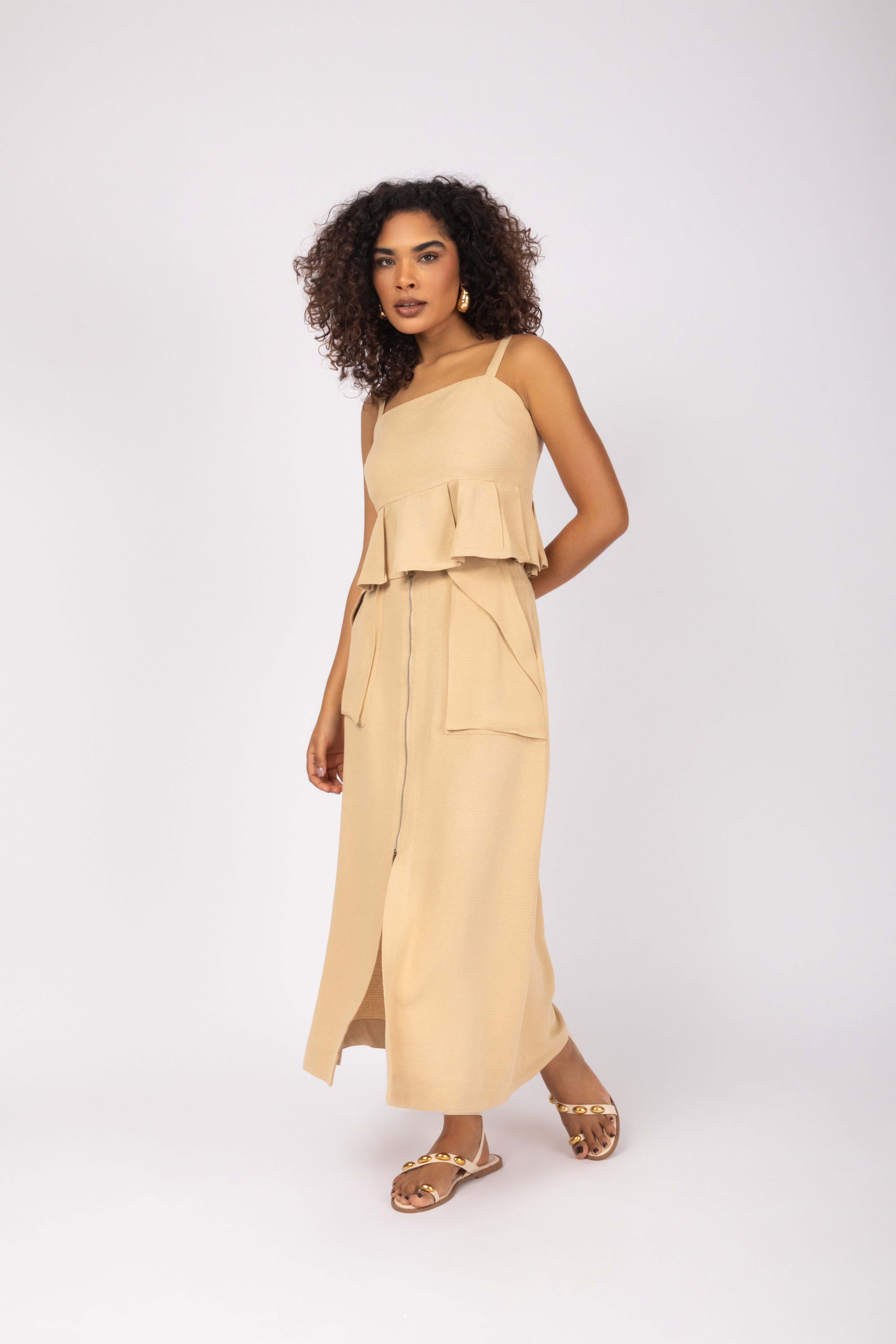 Saia midi com zíper frontal