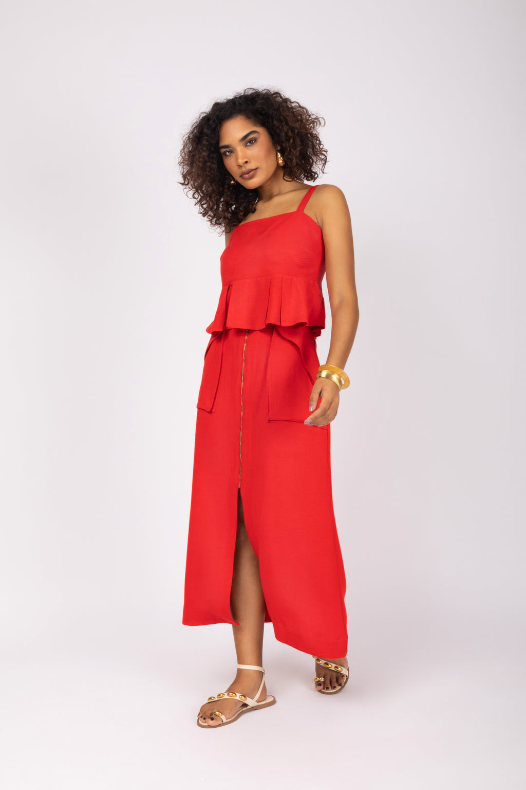 Saia midi com zíper frontal