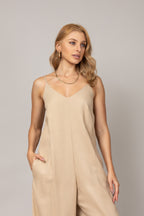 Macacão de alças finas