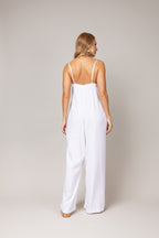 Macacão de alças finas