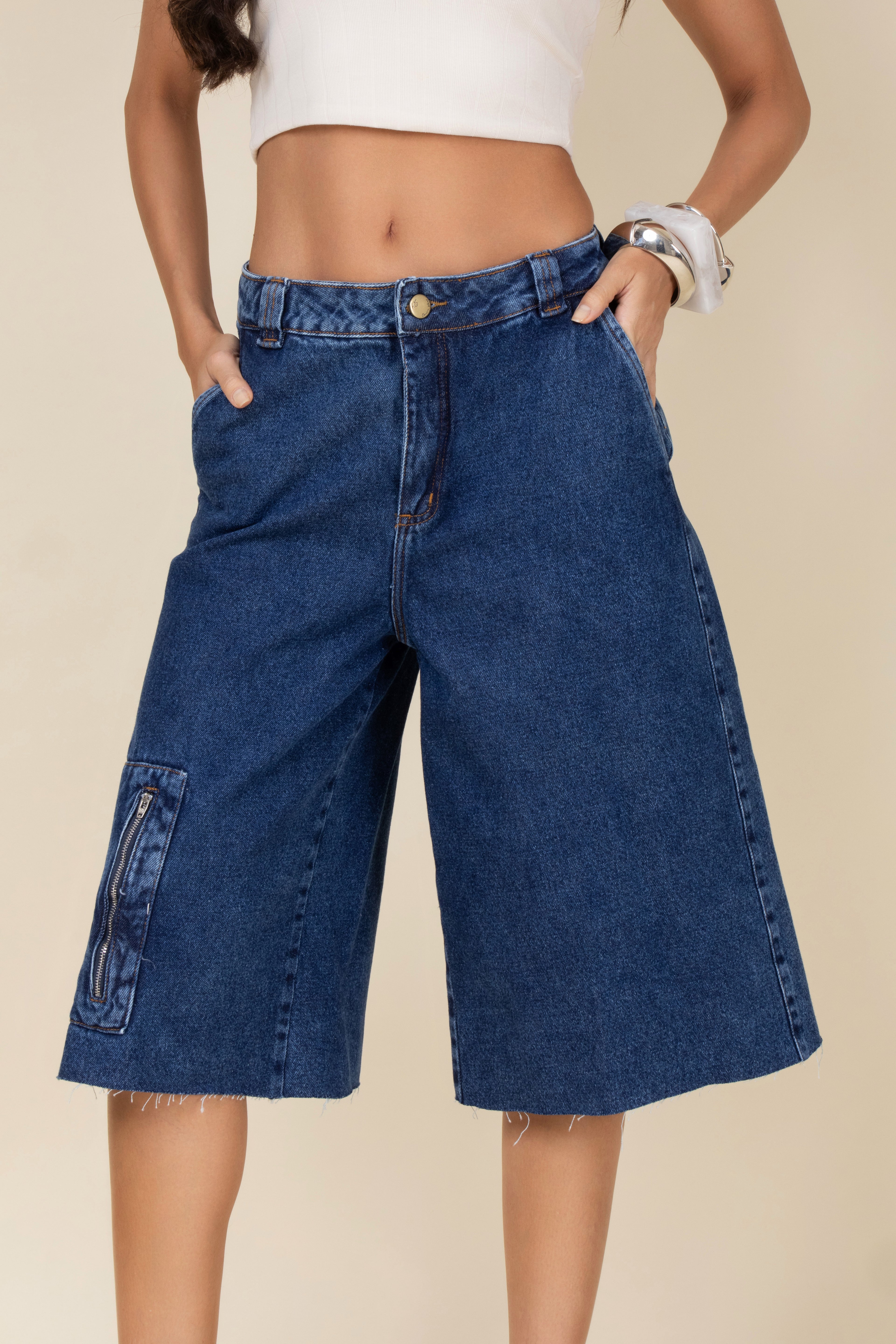 Bermuda jorts com bolsos