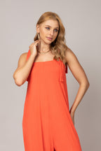 Macacão canelado com amarração nos ombros