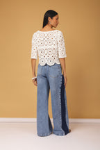 Calça wide leg com recorte