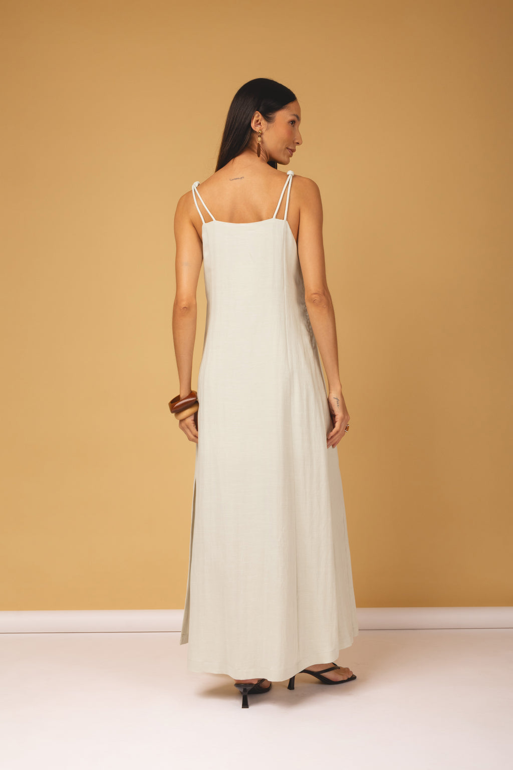 Vestido longo alças com nó