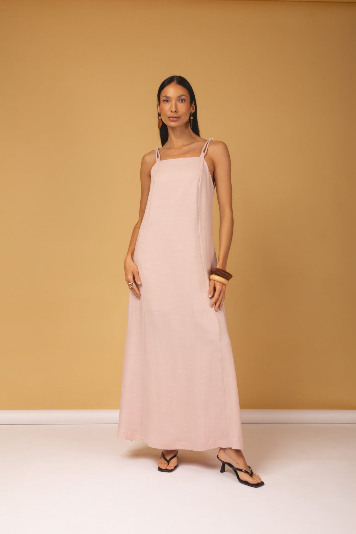 Vestido longo alças com nó