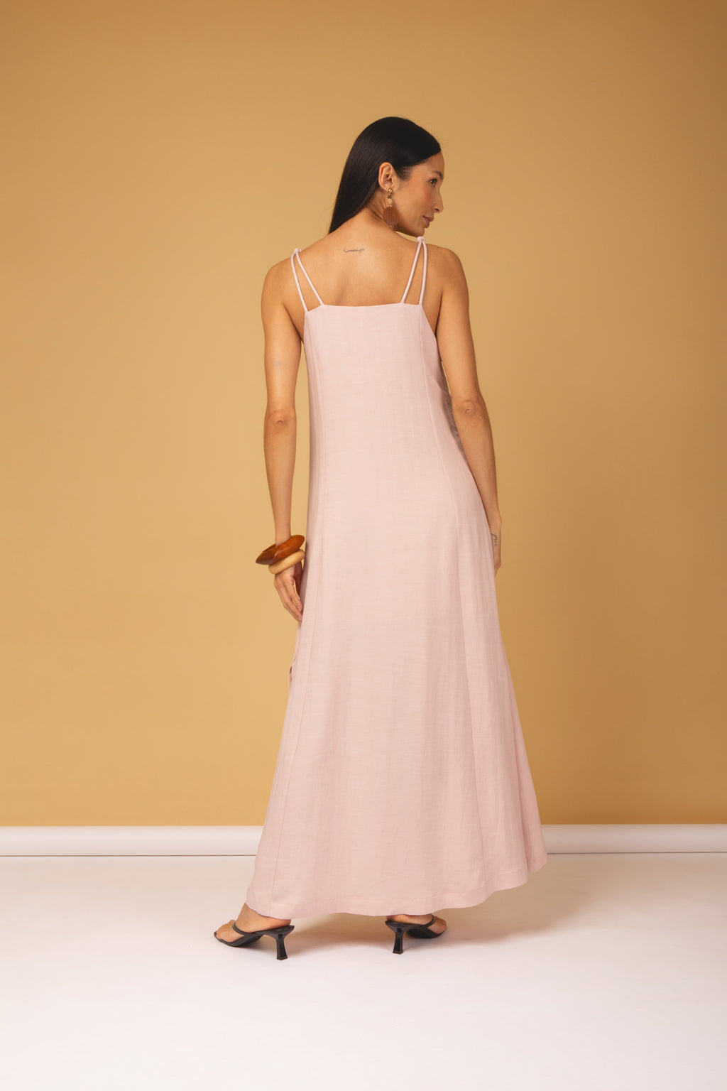 Vestido longo alças com nó