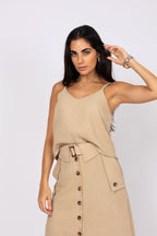 Conjunto de blusa com saia midi