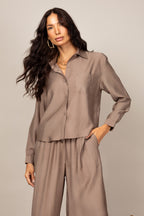 Camisa de botão com manga longa