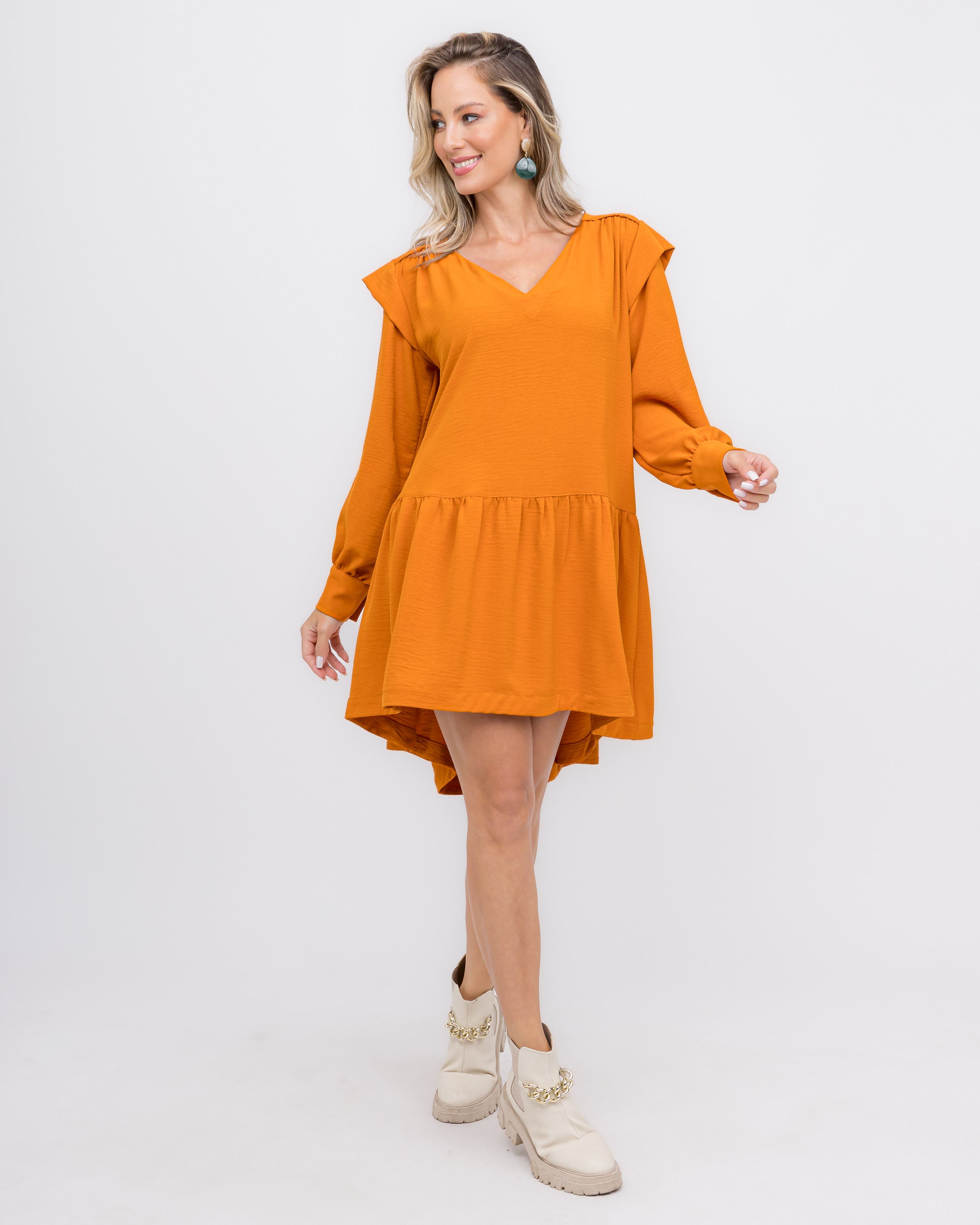 Vestido curto manga longa