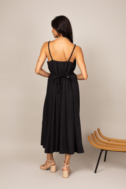 Vestido midi de alças trançada
