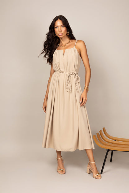 Vestido midi de alças trançada