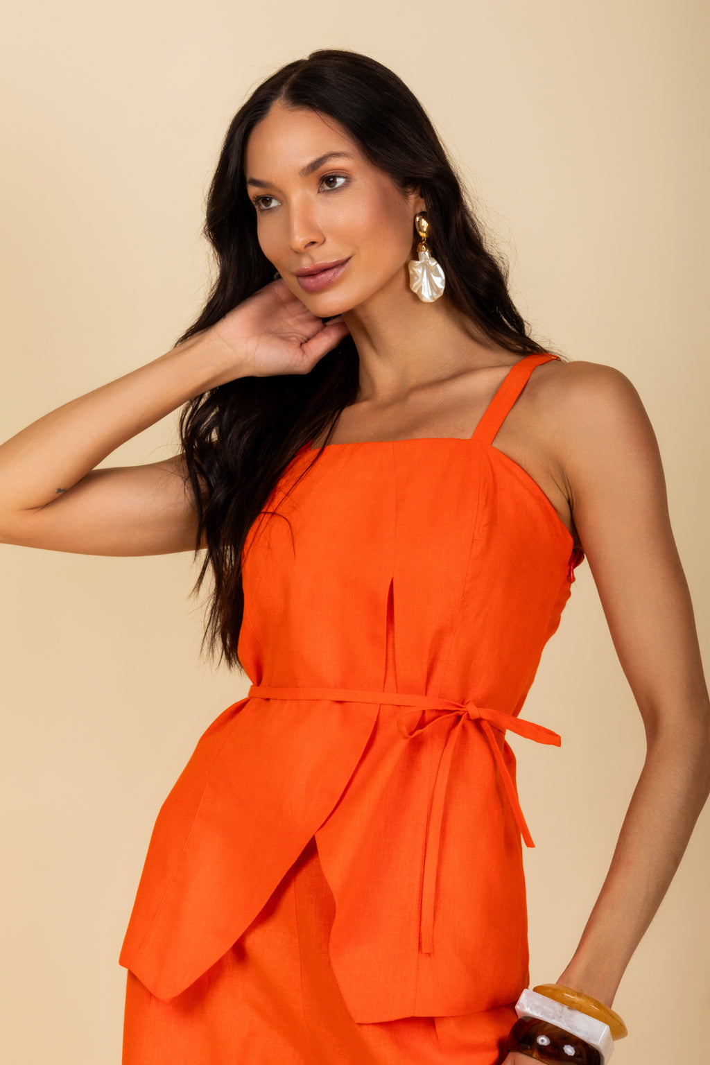 Conjunto blusa e calça em linho