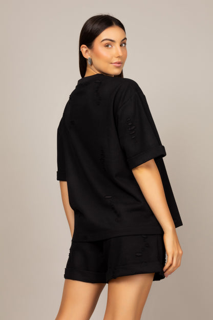 Conjunto estonado de camiseta oversized e shorts
