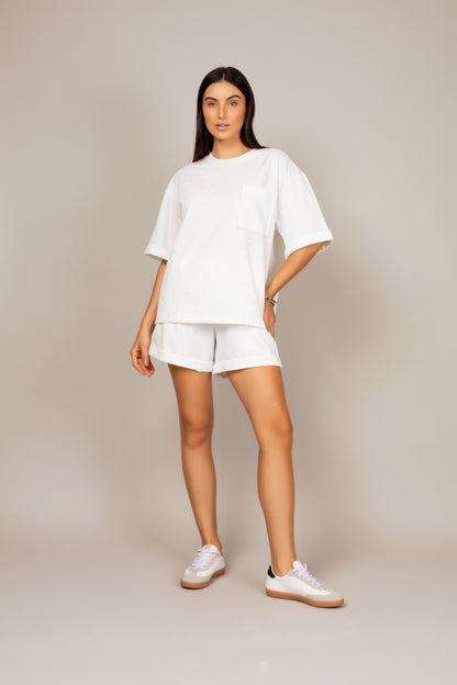 Conjunto estonado de camiseta oversized e shorts
