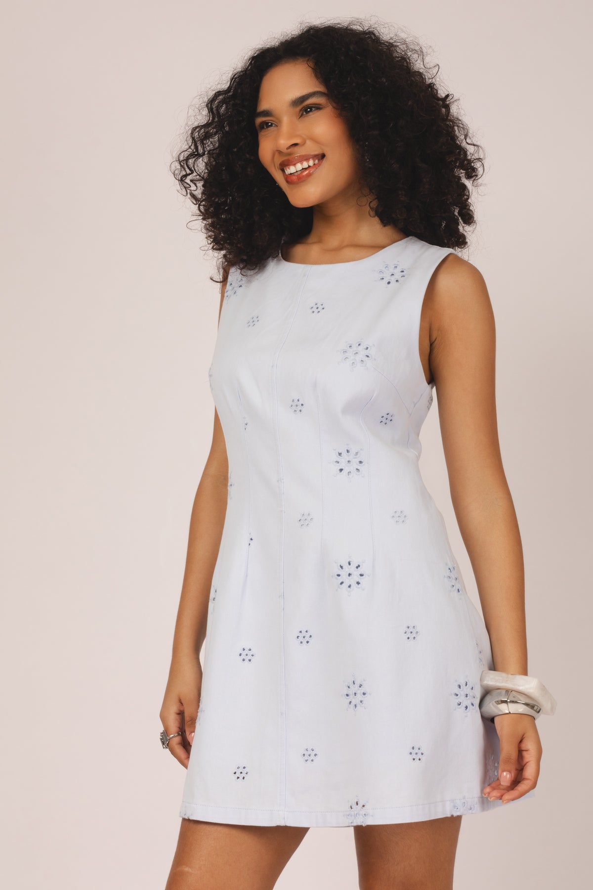 Vestido de laise sarjada