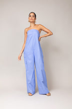 Macacão com bolsos cargo em linho