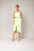 Conjunto cropped e saia midi com fenda