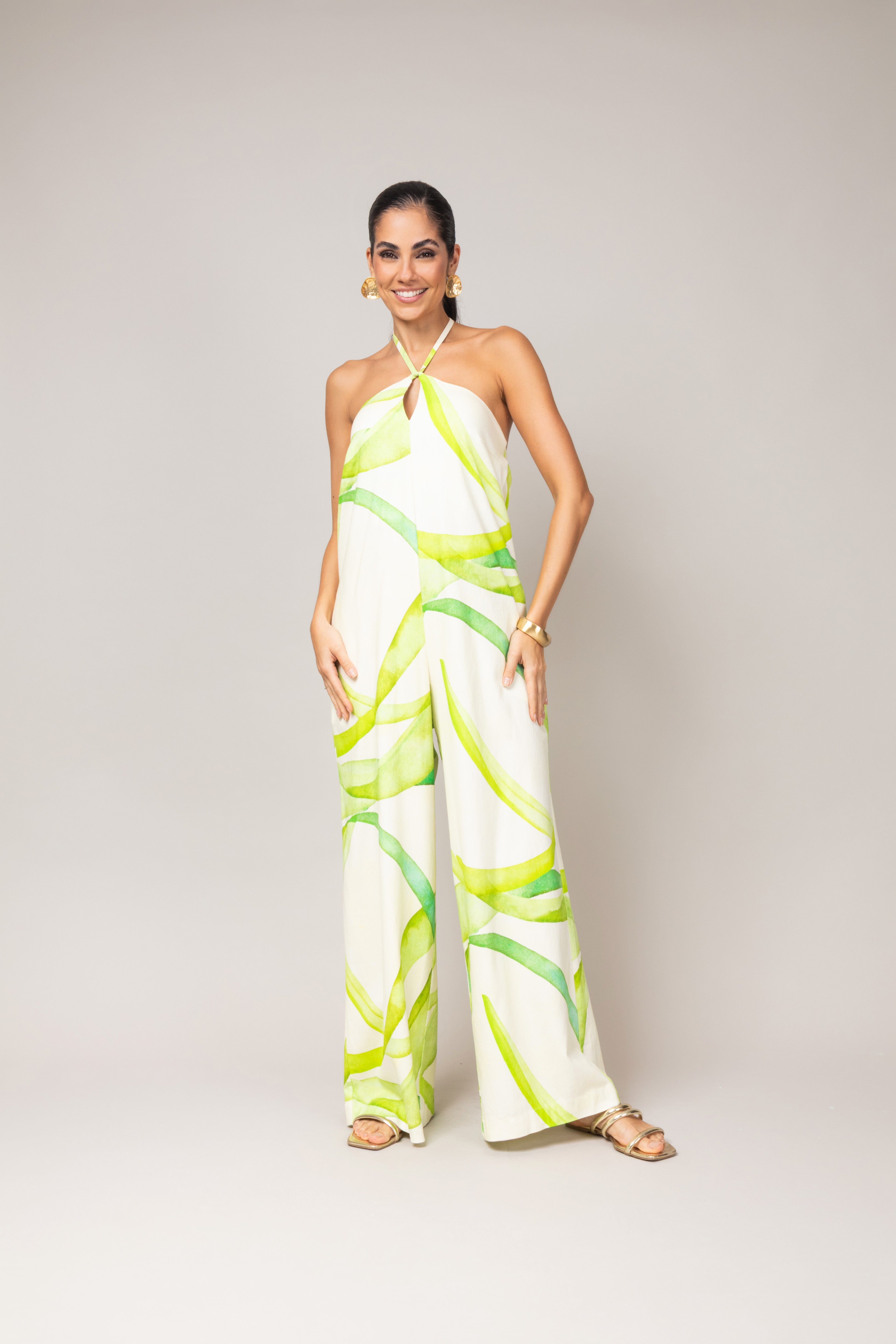 Macacão halter traços orgânicos