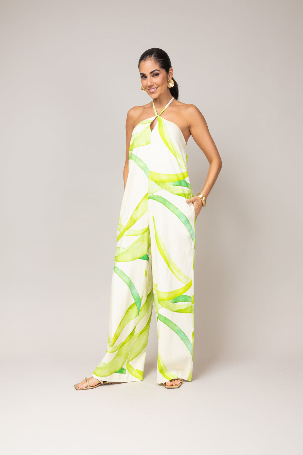 Macacão halter traços orgânicos