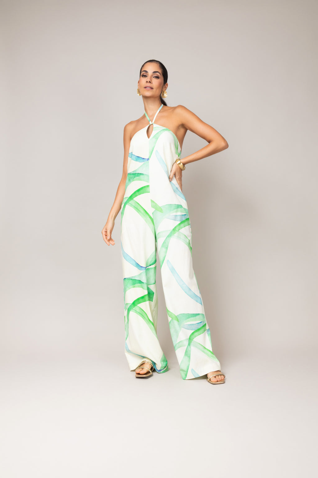 Macacão halter traços orgânicos