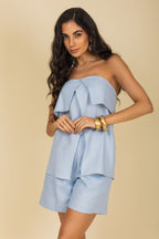 Conjunto blusa strapless e short