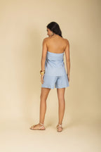 Conjunto blusa strapless e short