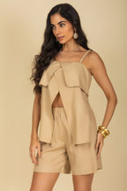 Conjunto blusa strapless e short