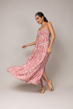 Vestido longo estampado com alças finas