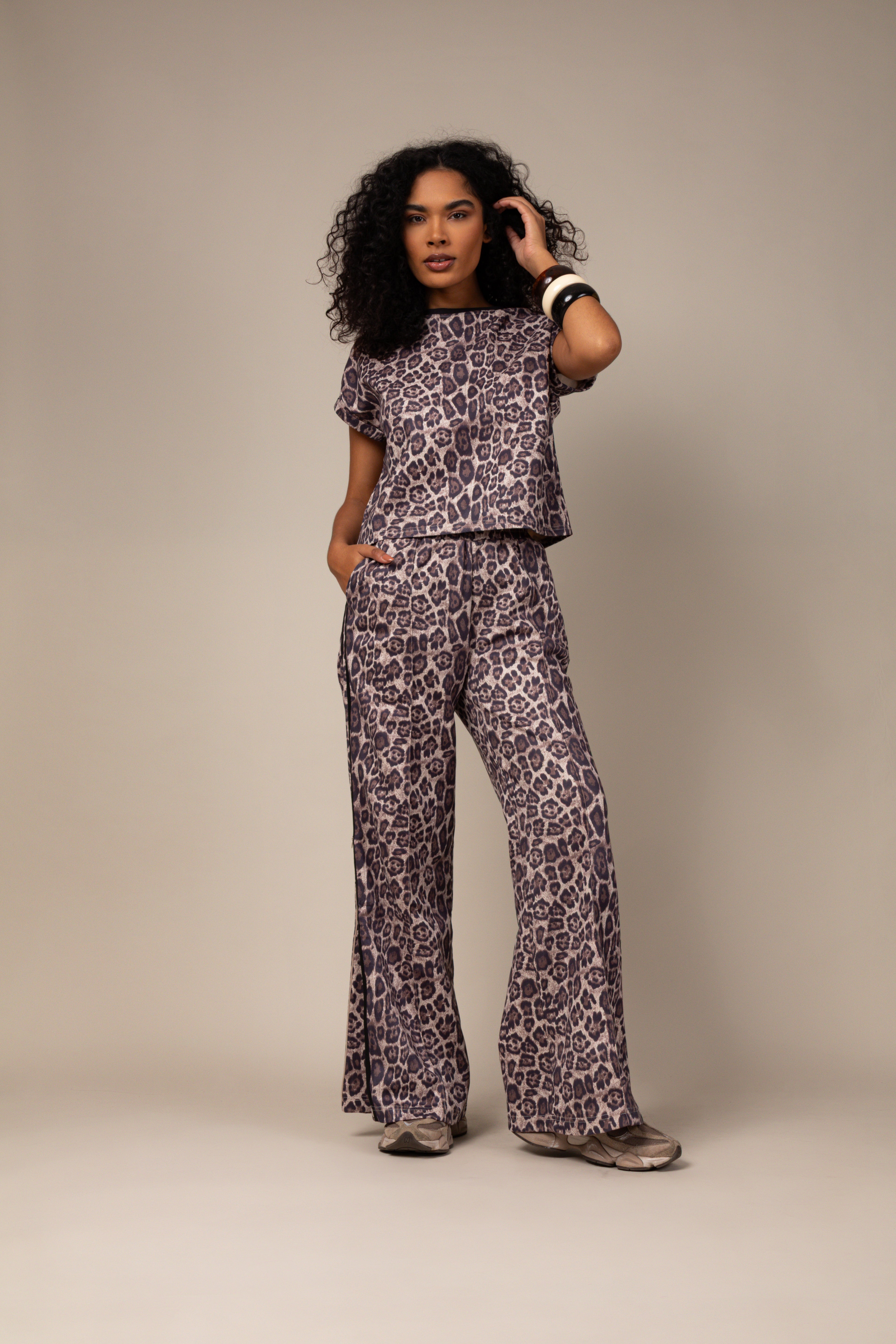 Conjunto animal print neoprene