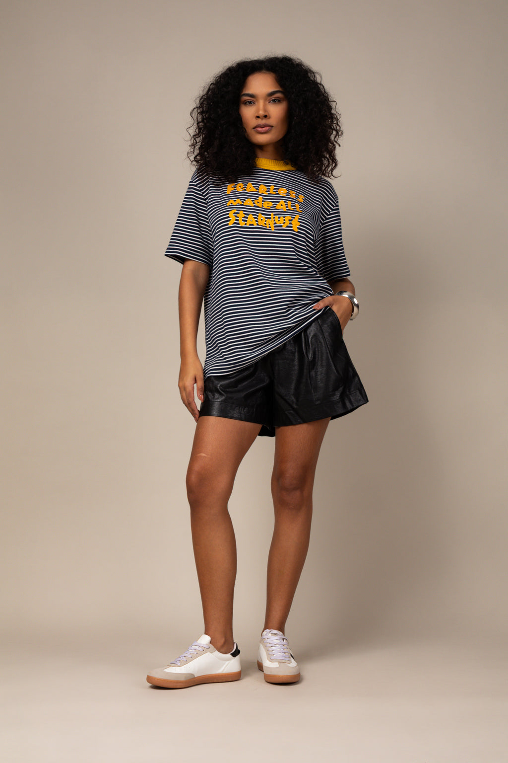 T-shirt listras