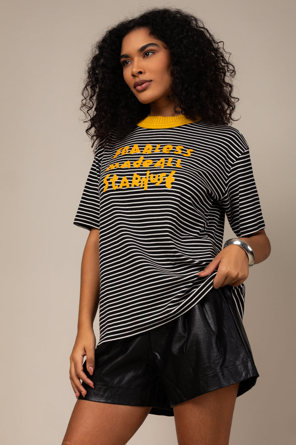 T-shirt listras