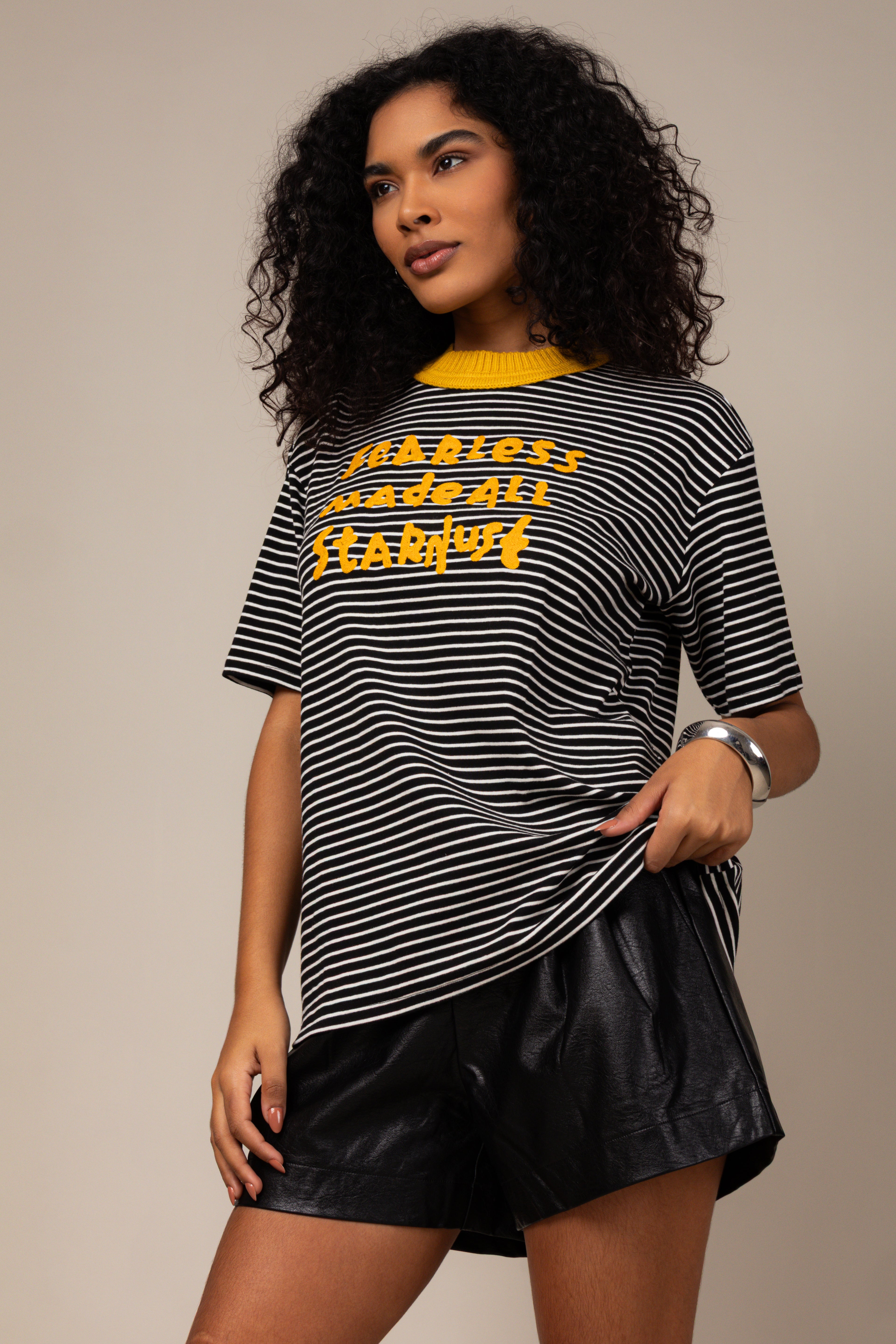 T-shirt listras