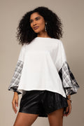 Blusa oversized com manga xadrez