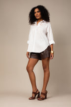Camisa com detalhes bordados