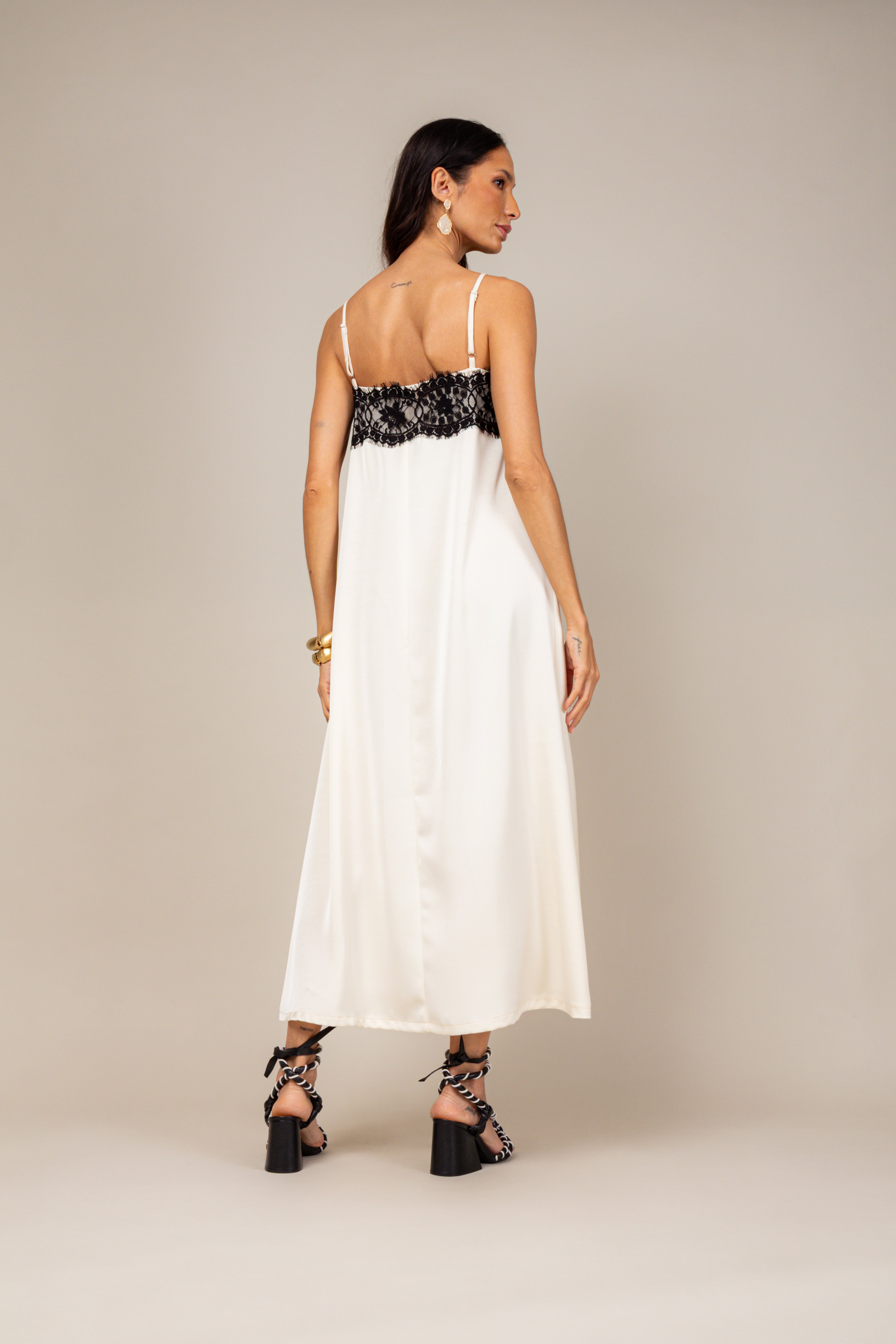 Sleep dress com renda